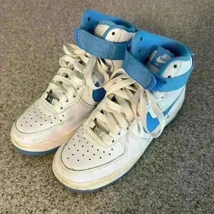 Nike Women’s Air Force 1 High University Blue